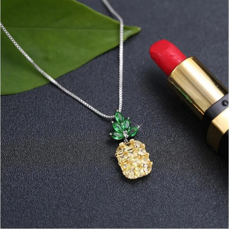 Korean fashion women's pineapple diamond necklace with geometric pendant in silver colour plating