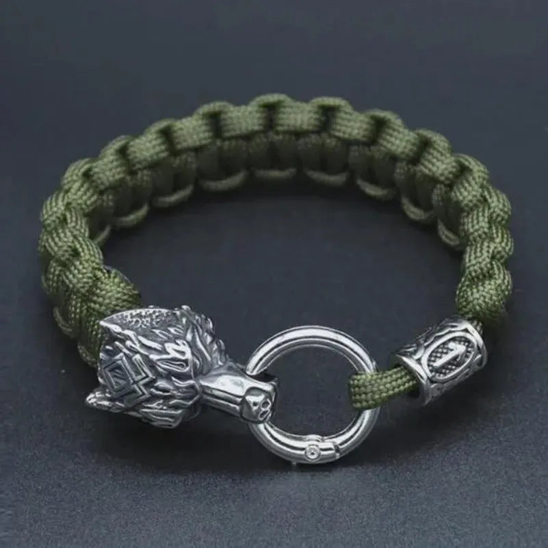 Handmade stainless steel wolf head Luen character bracelet in camouflage colour.