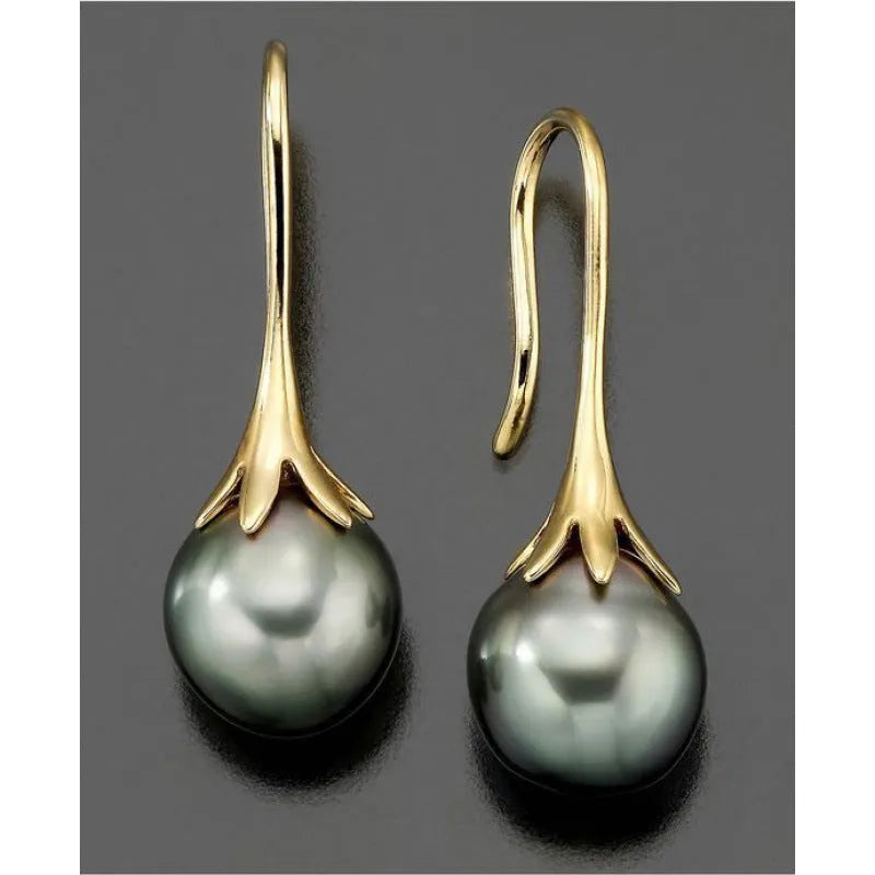 Gold-coloured retro women's earrings with electroplated finish and alloy construction
