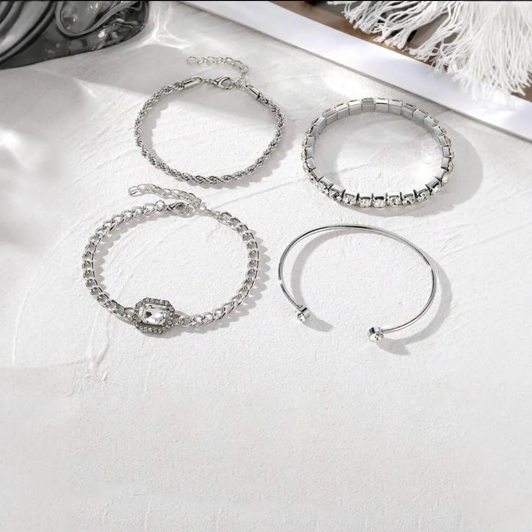 Women's retro geometric alloy bracelet four-piece set with square diamond links and metal chain construction
