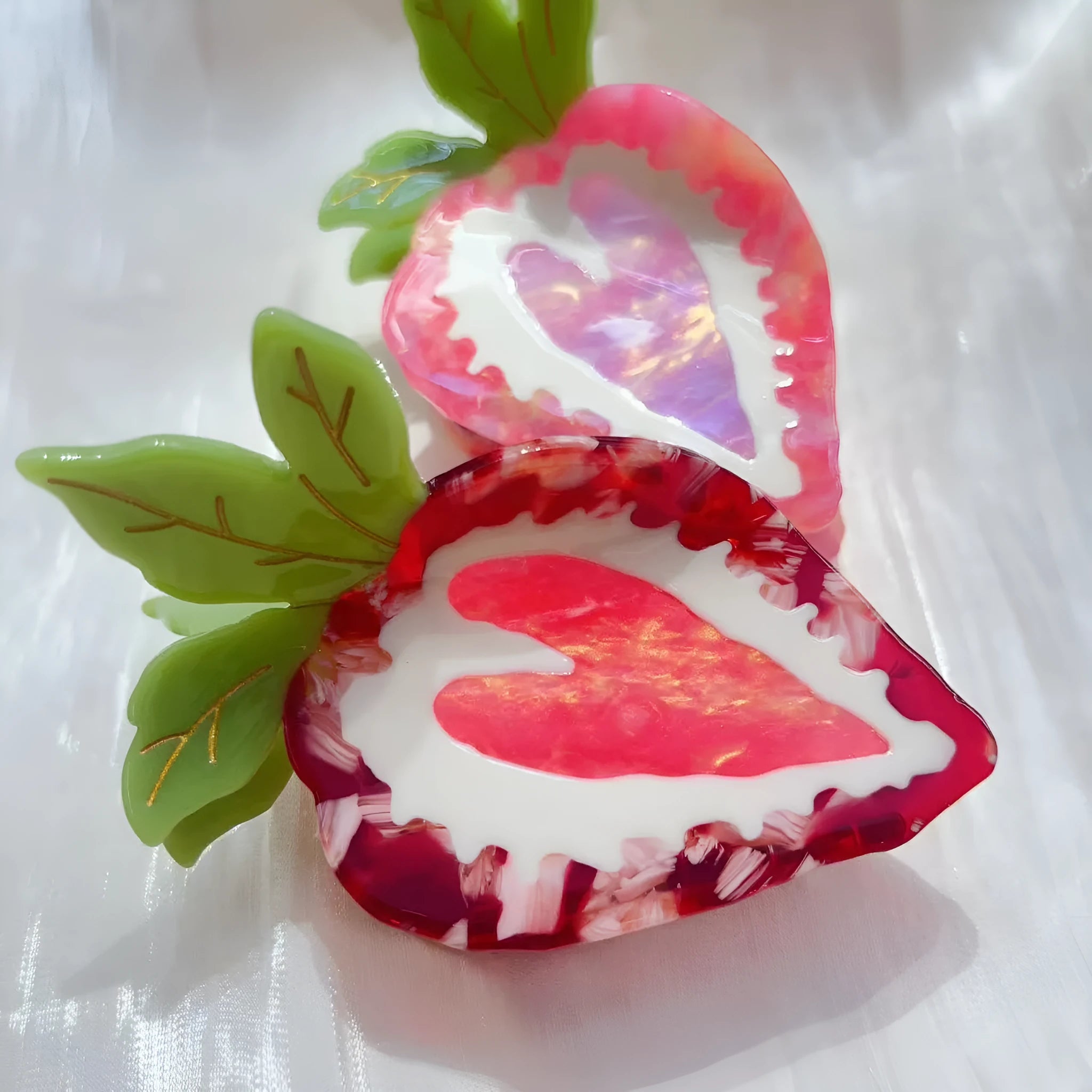 Handmade strawberry hairpin for girls in red pastoral style with fruit decoration