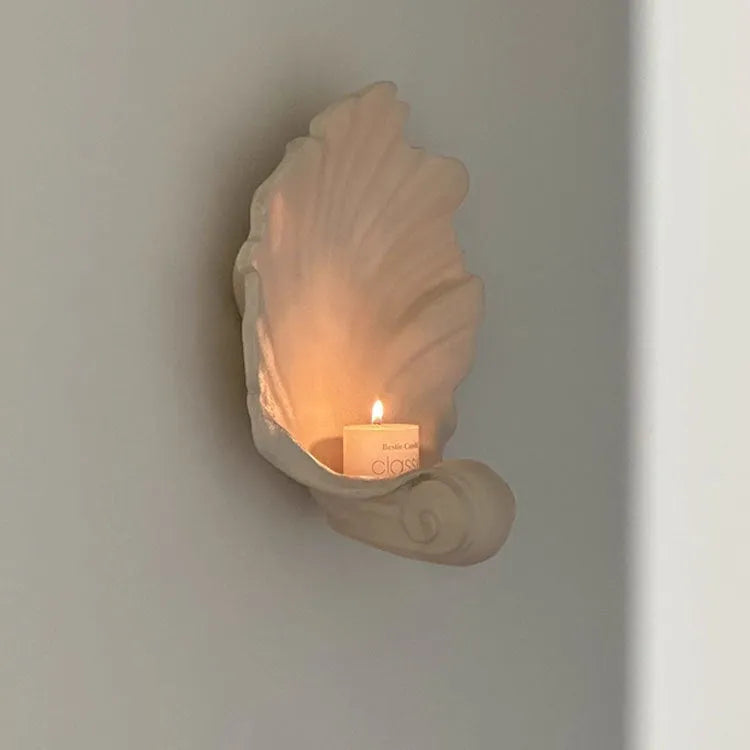White resin simulation shell fruit plate ornament with light luxury decorative style