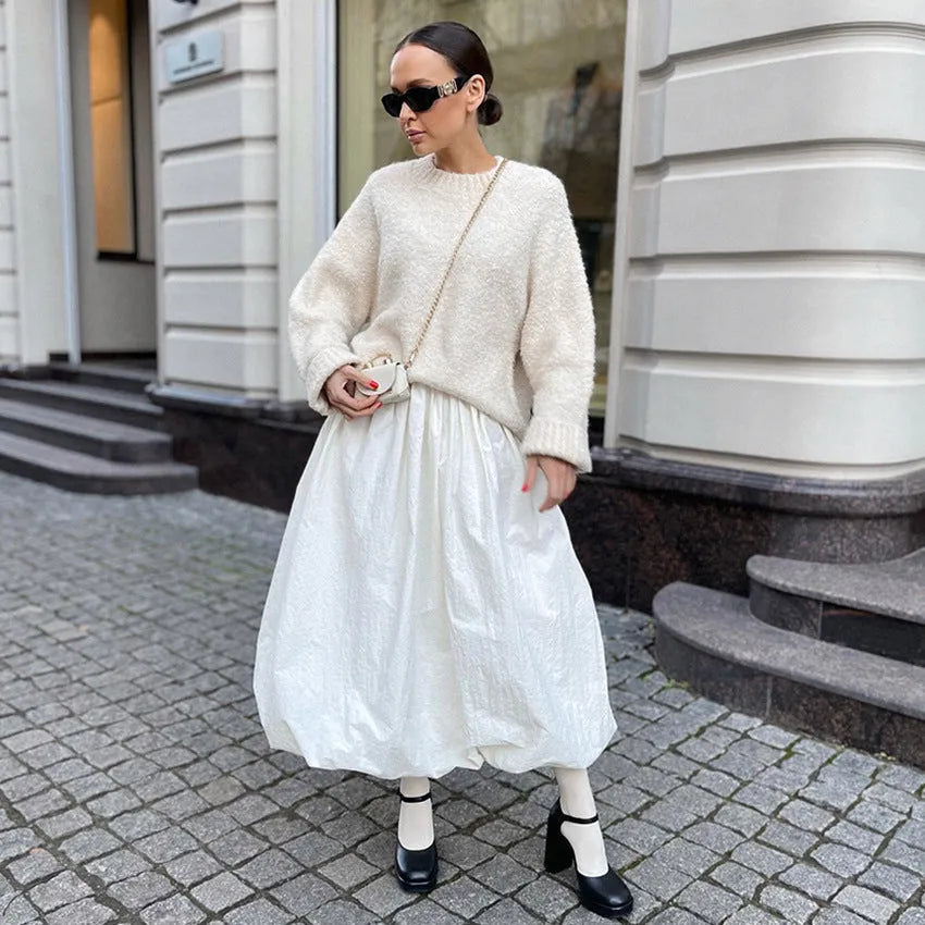 Women's long cotton skirt in black or white with elastic waistband