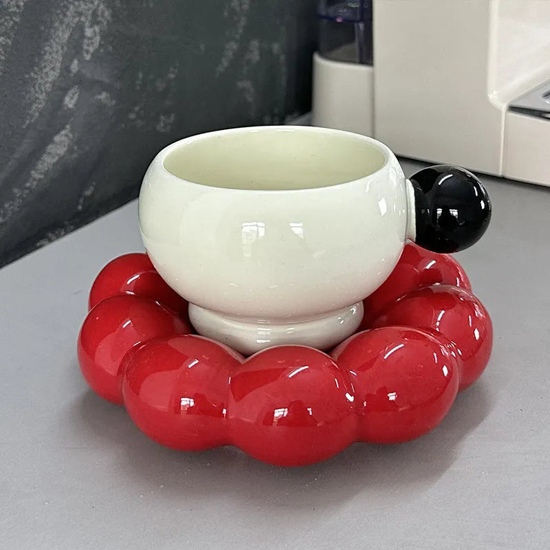 Ceramic coffee set with 250ml cup and matching dish in Nordic style solid colours