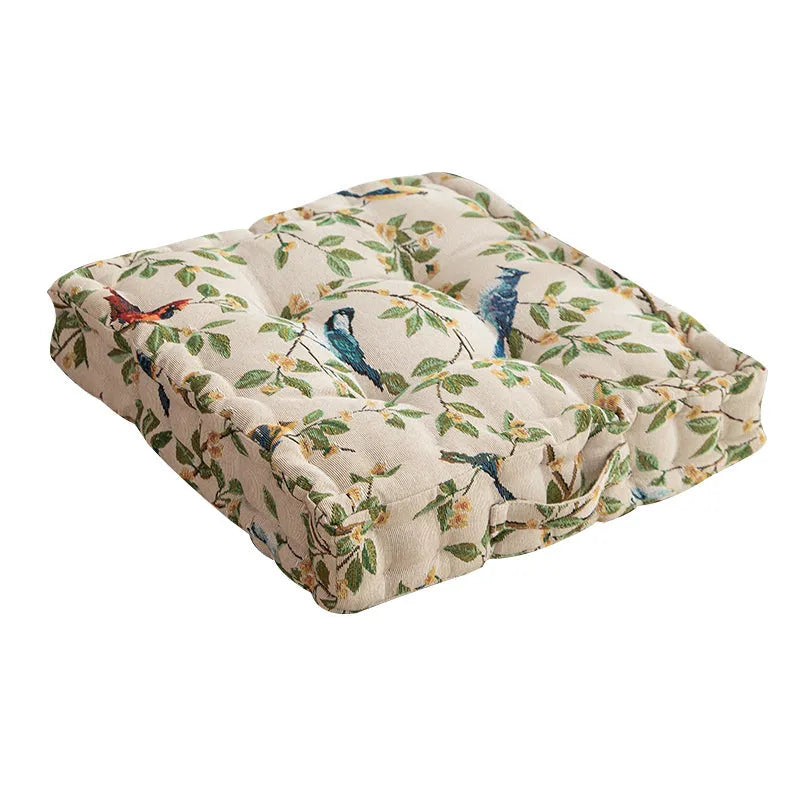 American-style thick dining chair cushion in floral apricot colour, dimensions 40x40x8cm.
