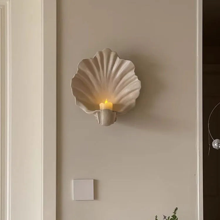 White resin simulation shell fruit plate ornament with light luxury decorative style