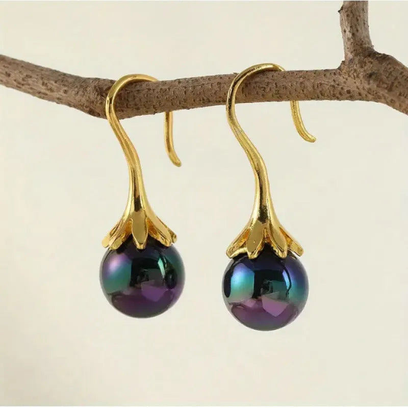 Gold-coloured retro women's earrings with electroplated finish and alloy construction