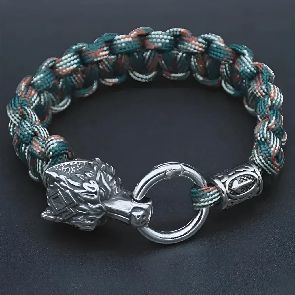 Handmade stainless steel wolf head Luen character bracelet in camouflage colour.