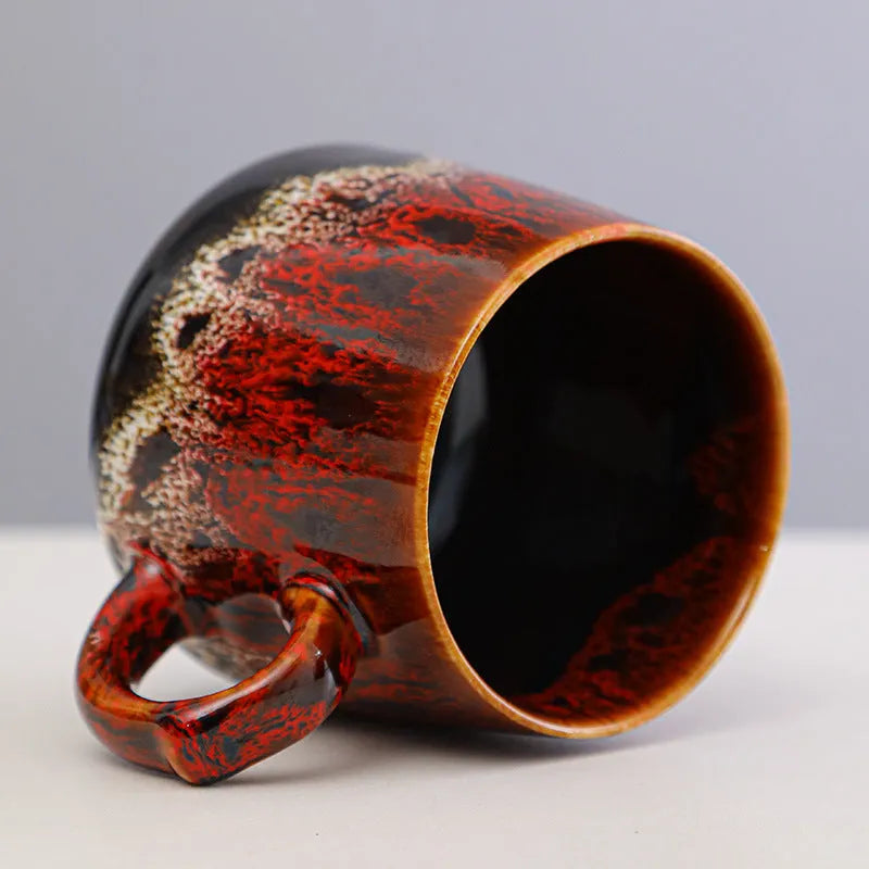 Large capacity retro style coffee mug in one of four colours, shown with dimensions of 8.5cm height and 8cm calibre.