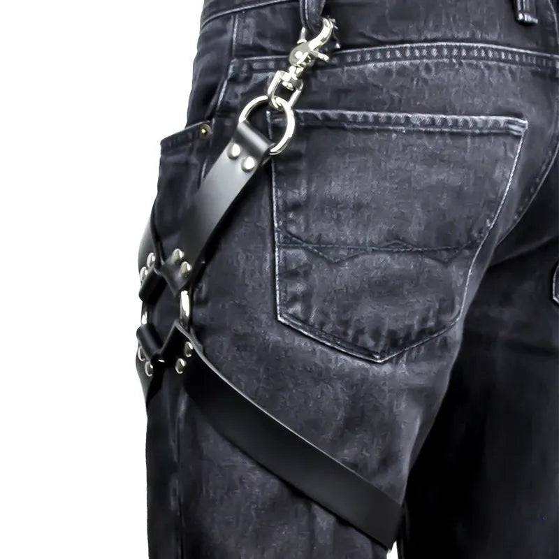 Black PU leather leggings with zip fastening in women's fashion trousers style
