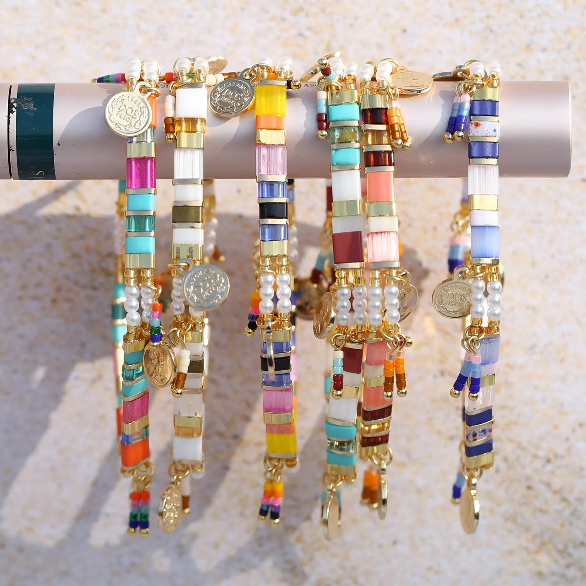 Women's handmade imitation pearl bracelet with glass coloured beads in original design