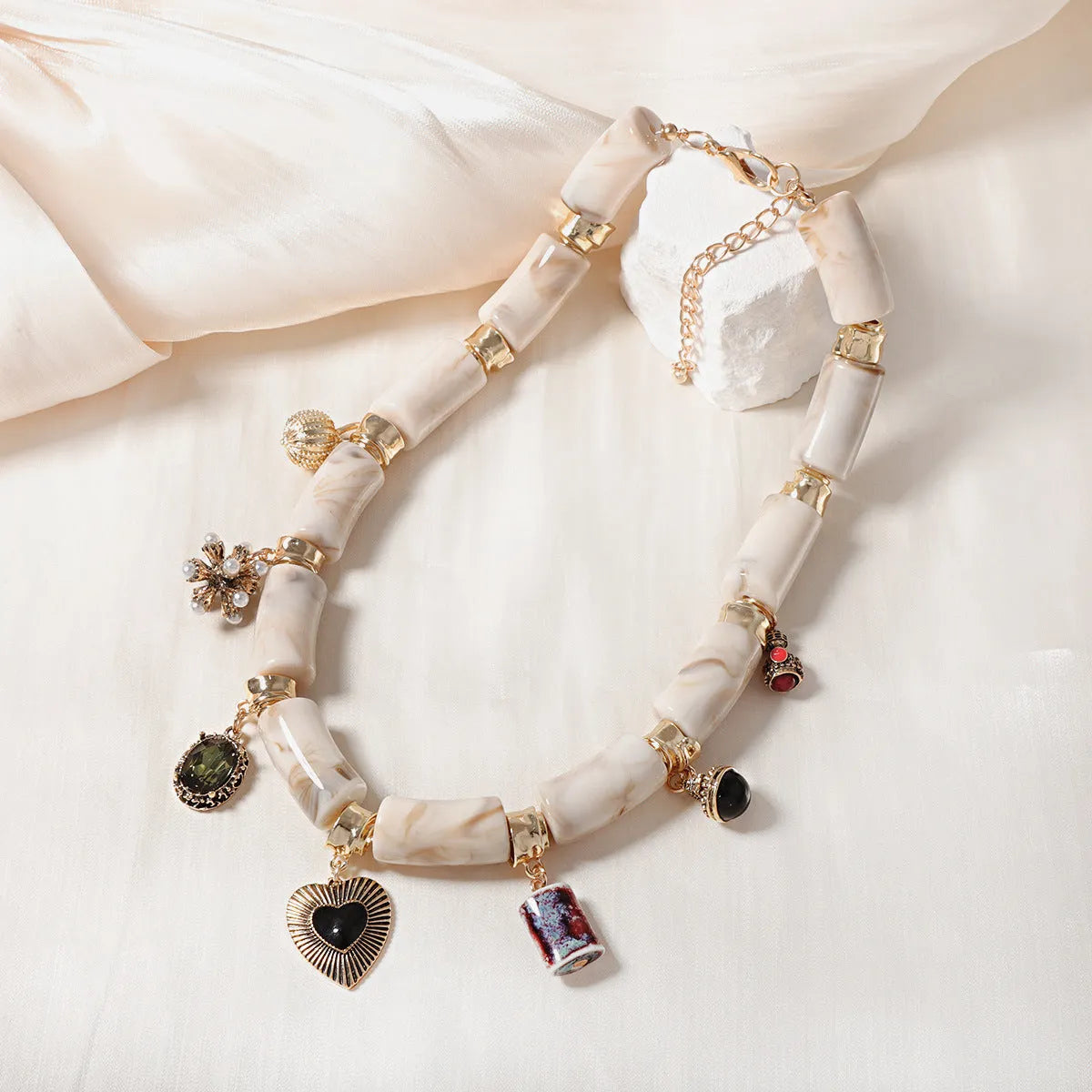 Heart shaped resin bamboo pendant necklace with electroplated finish for women