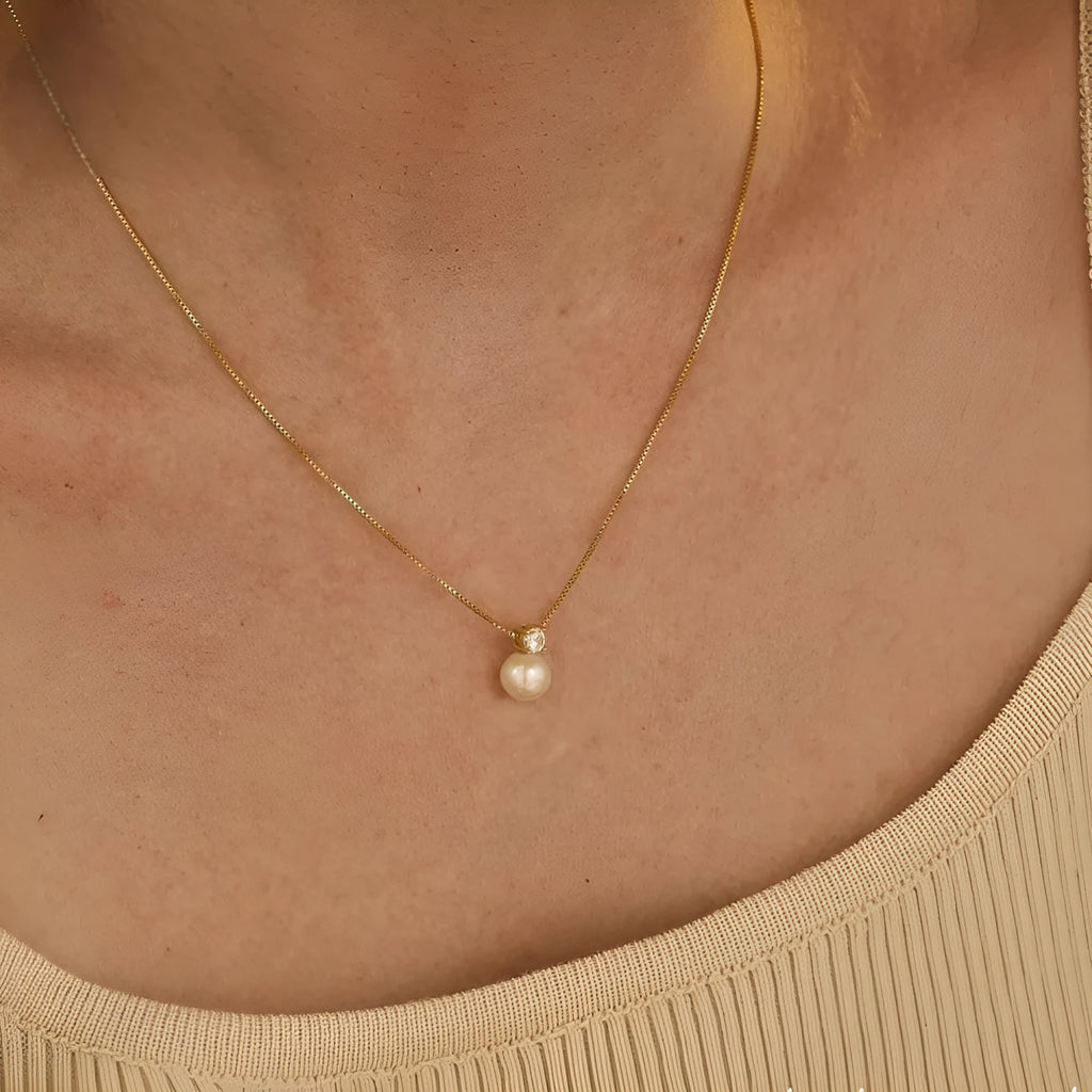 St Delan simple pearl zircon necklace for women in stainless steel with gold or steel colour options