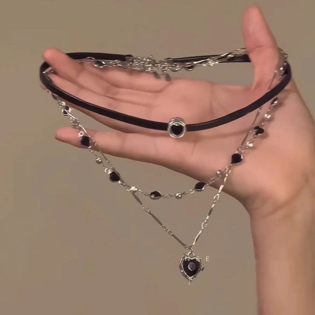 Women's multi-layer leather heart necklace with alloy pendant and artificial crystal on adjustable clavicle chain