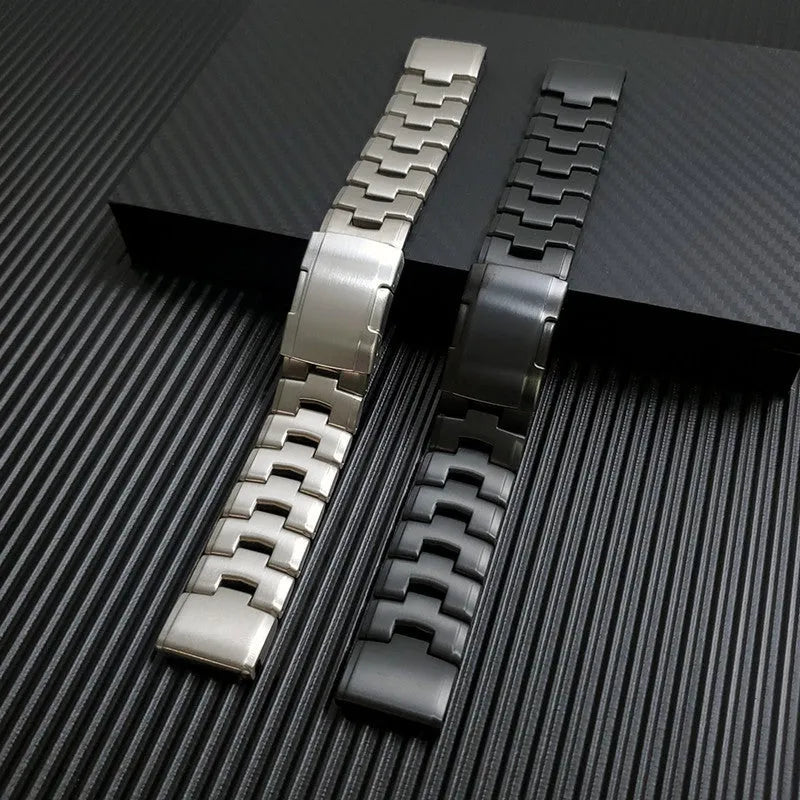 Replacement strap for Garmin Fenix watches in silver, black and titanium colours with 22mm and 26mm width options