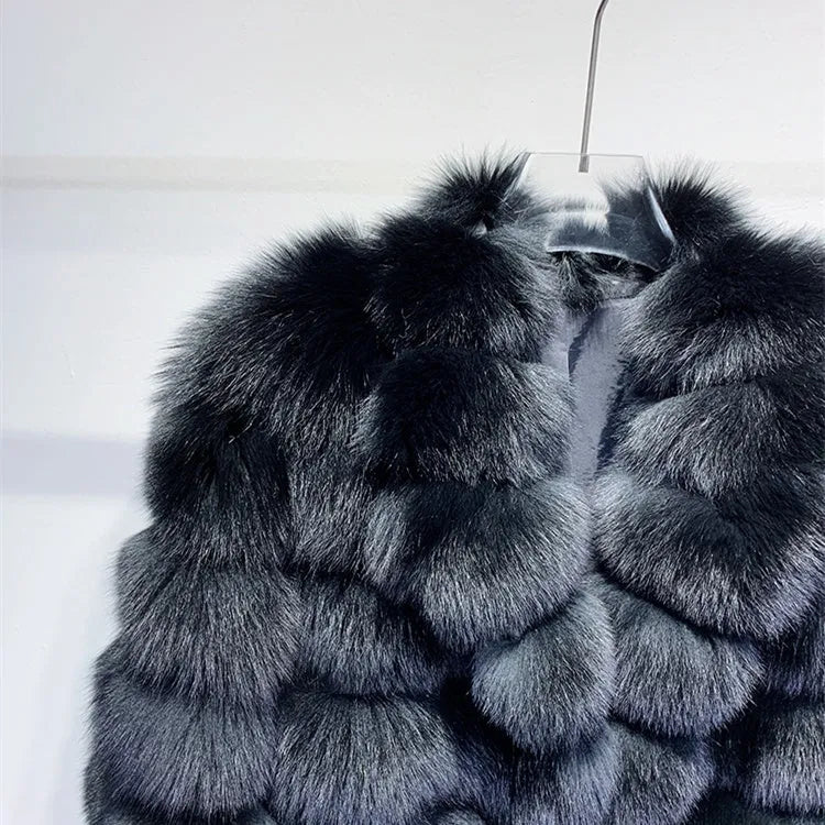 Men's real fur long fur coat in dark black with regular sleeves and pockets, winter commuting style, sizes M to 3XL