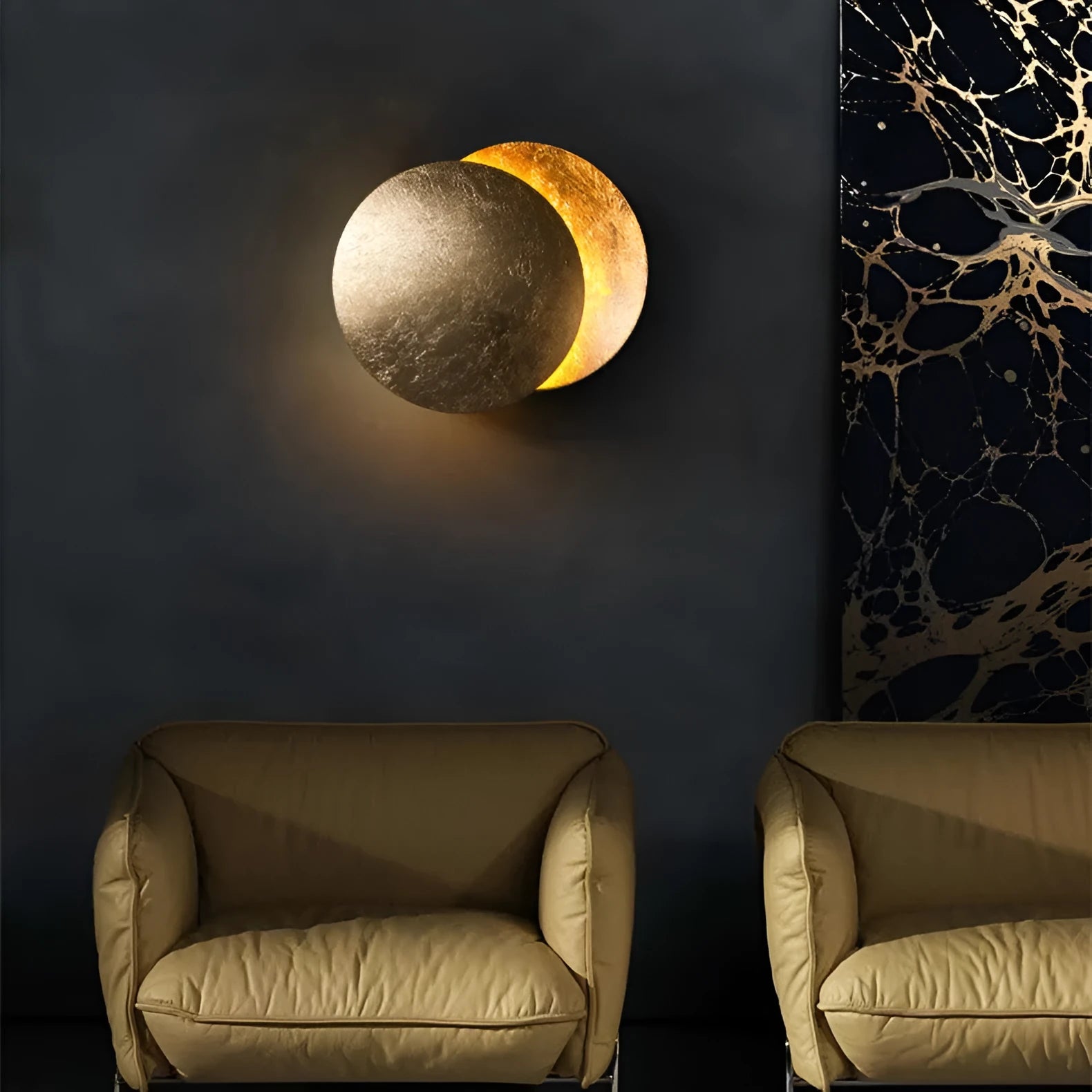 Modern minimalist aluminium night light in black and gold for aisle stair bedroom use