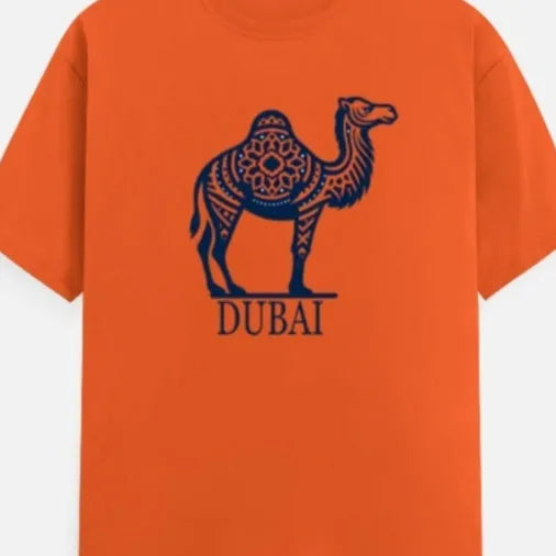 Straight-cut orange cotton t-shirt with short sleeves and a round neck