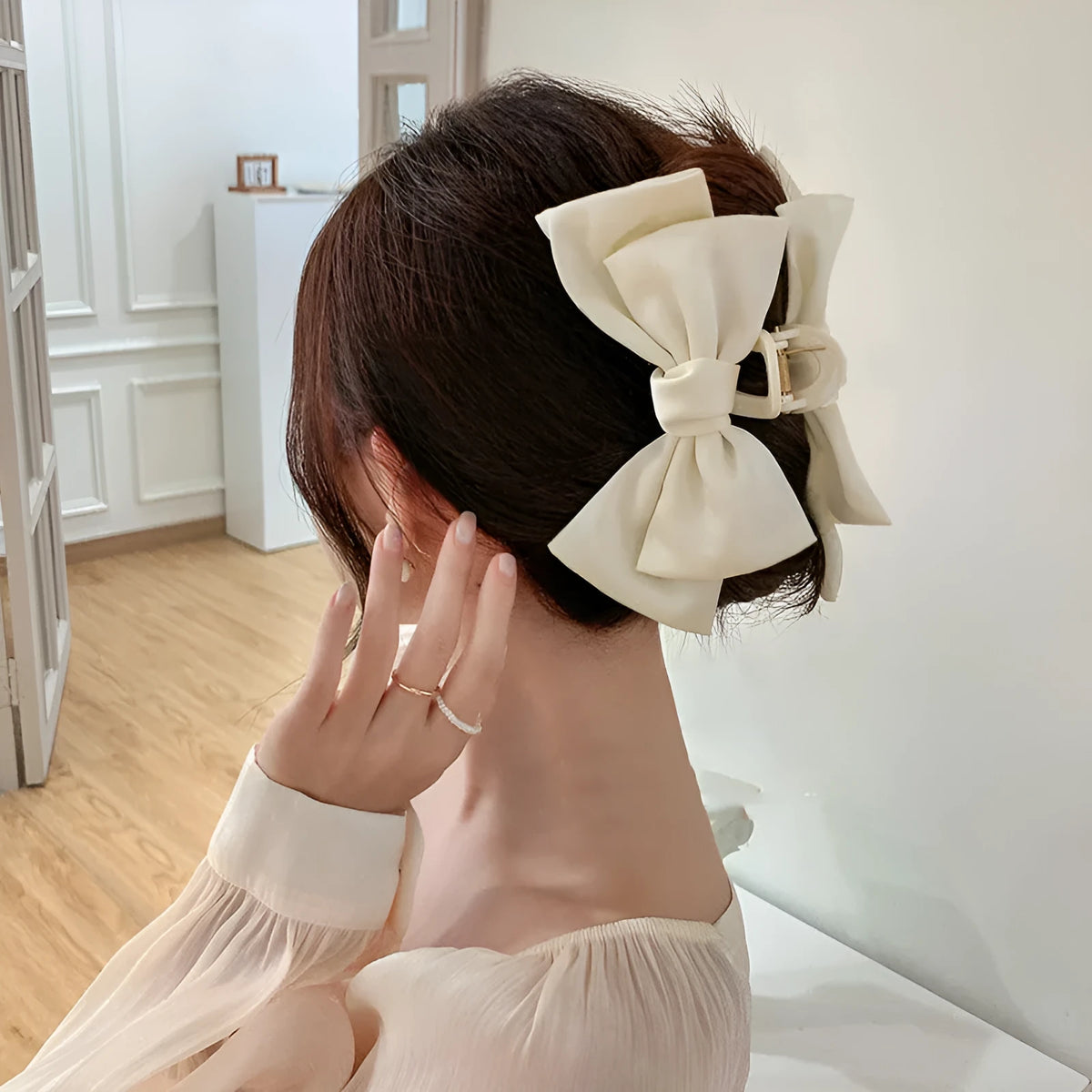 Plain colour XL bow ribbon hair claw grab clip cloth material black bow design