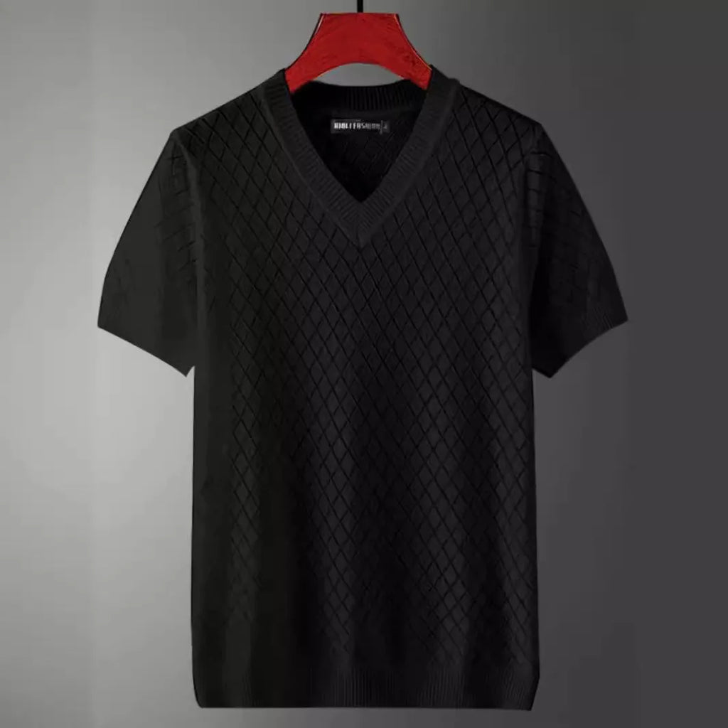 Men's Korean style ice silk T-shirt in black and white colours with V-neck and round neck options