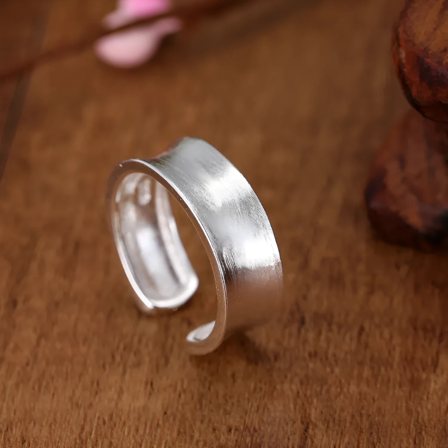 Geometric adjustable opening sterling silver ring with frosted finish and electroplated silver colour