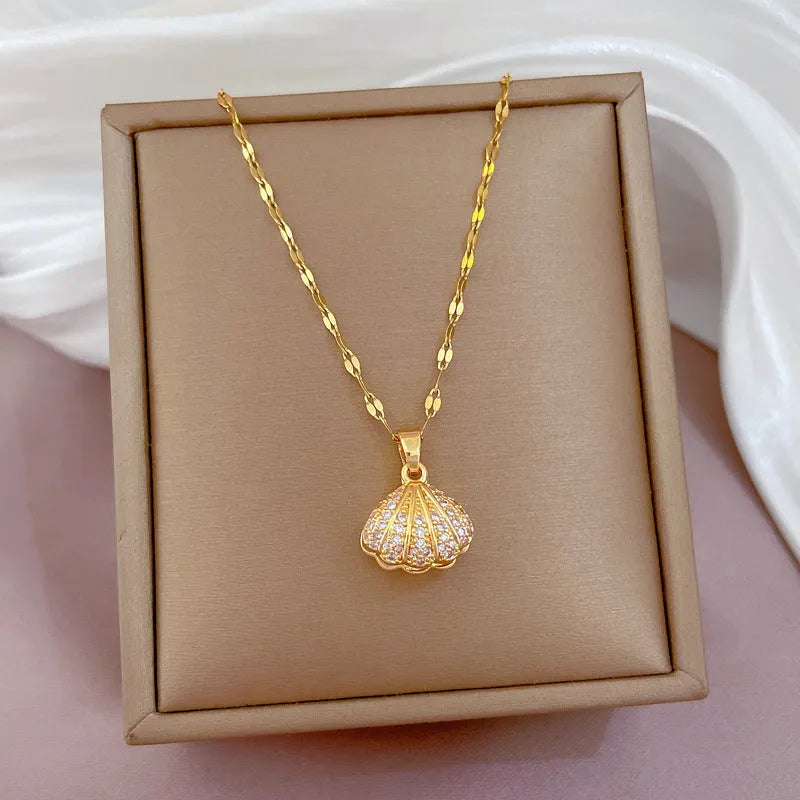 Shell pearl necklace with rhinestones on a titanium steel melon seeds chain, adjustable 41-50cm, for women