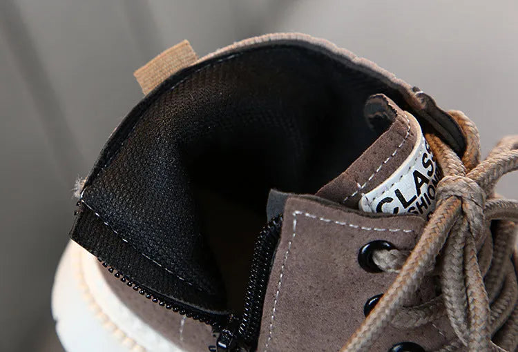 Children's Martin snow boots in synthetic leather with side zipper, solid colour, low cylinder design