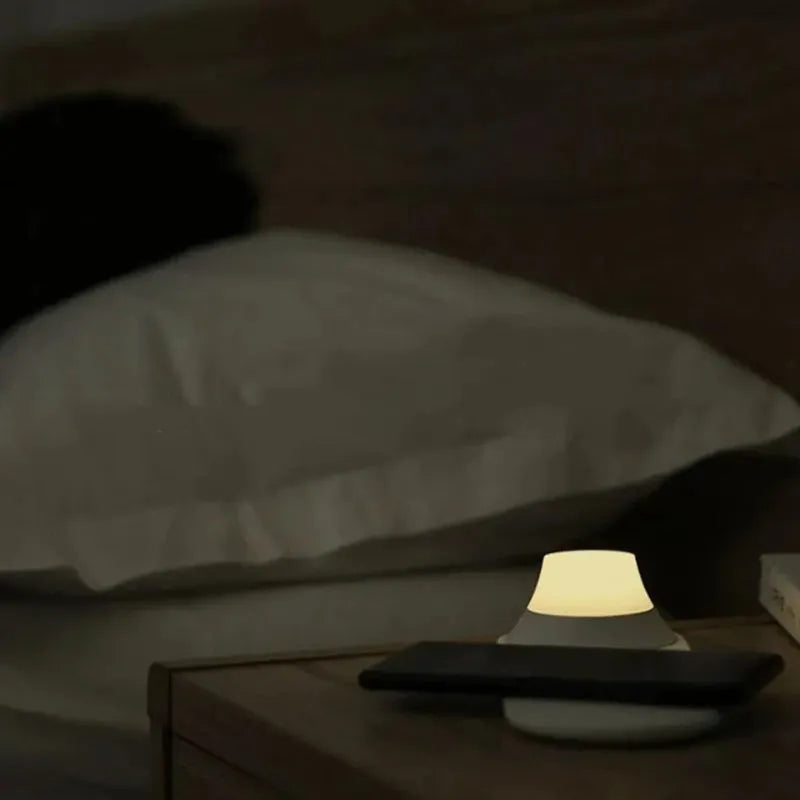White smart night light phone wireless charger with magnetic suction pad, 225x80x43.5mm, two colour temperature modes