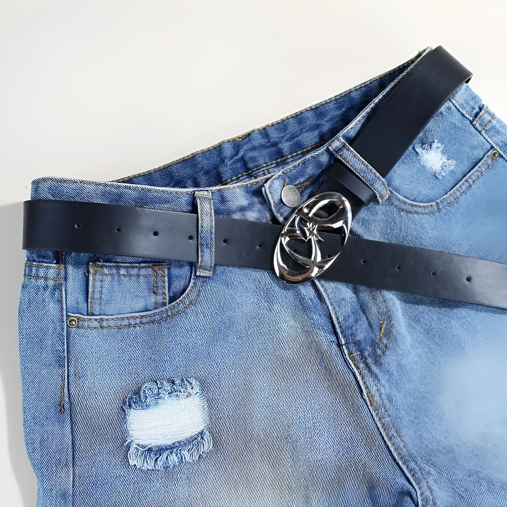 Silver buckle PU leather casual belt with snap-button fastening, shown at 105cm length.