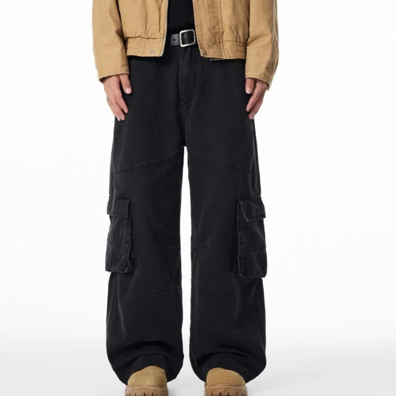 Loose straight-leg cotton cargo pants for men, charcoal gray, with multiple pockets and zipper fly
