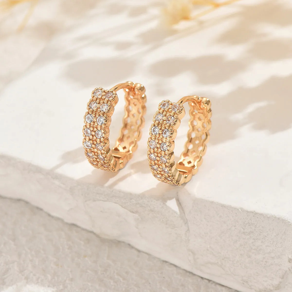 Geometric pattern copper ear studs with round dot ring design elements