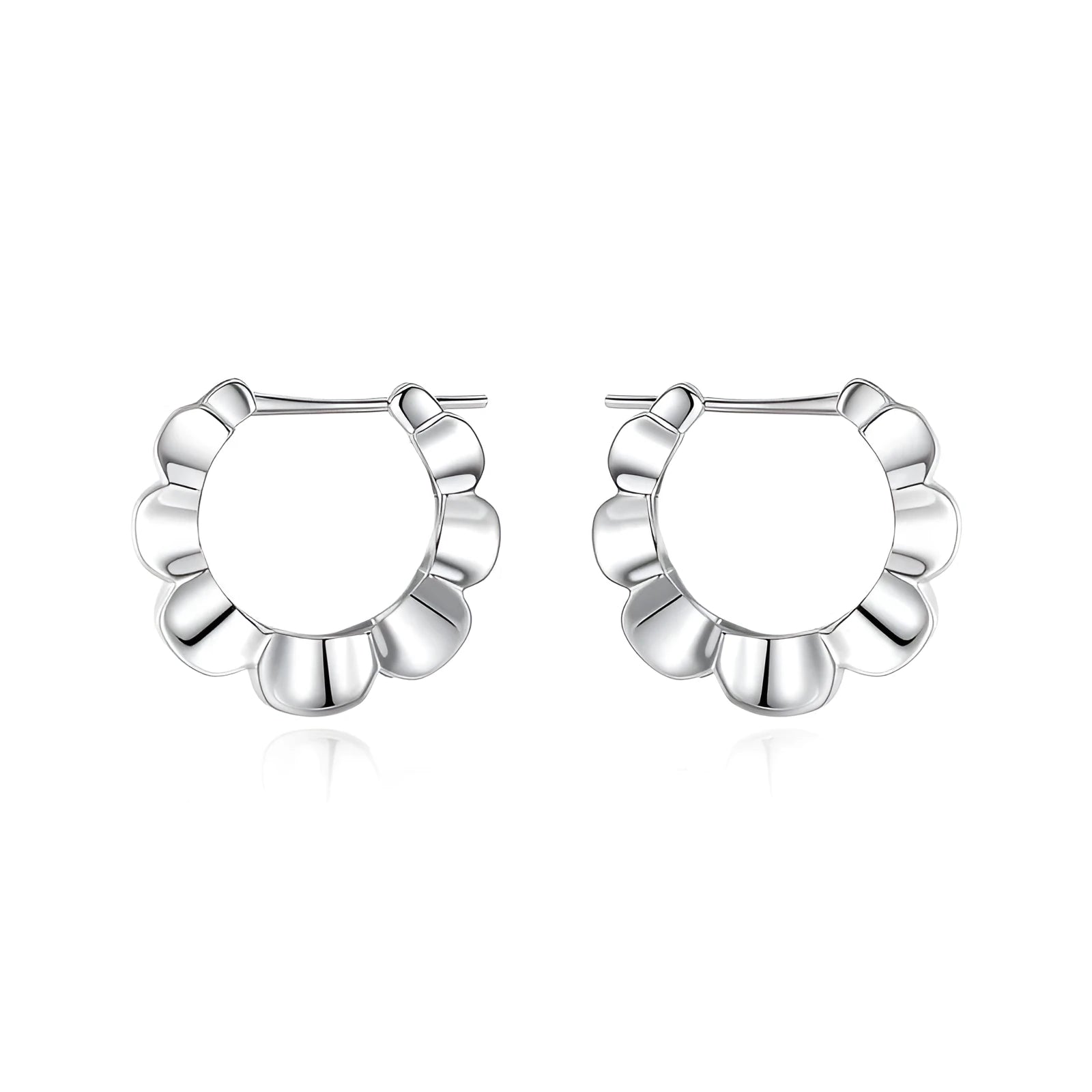 Sterling silver geometric round stud earrings with electroplated finish