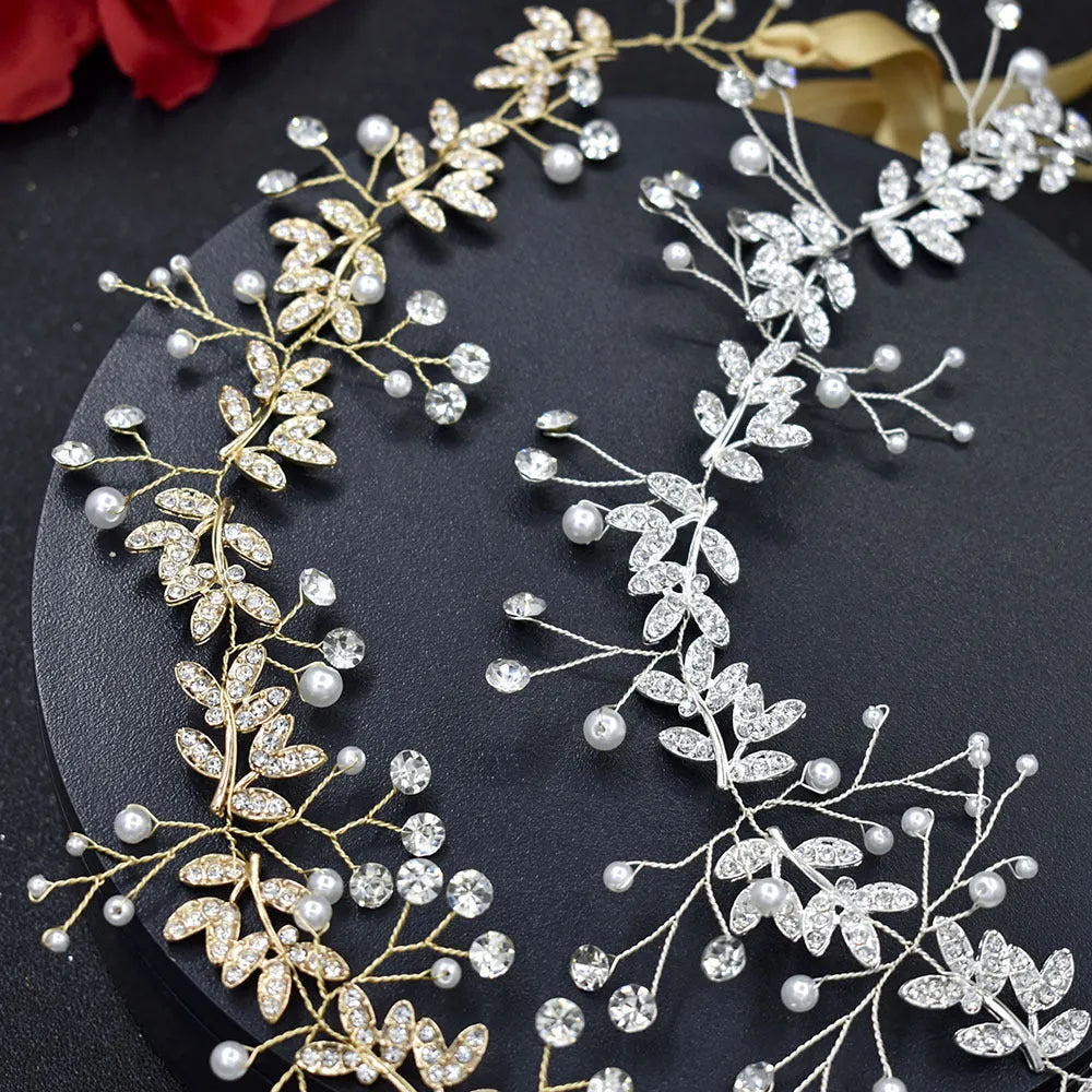Bridal hair band with rhinestone accents on a wave-shaped alloy frame in silver and gold colours