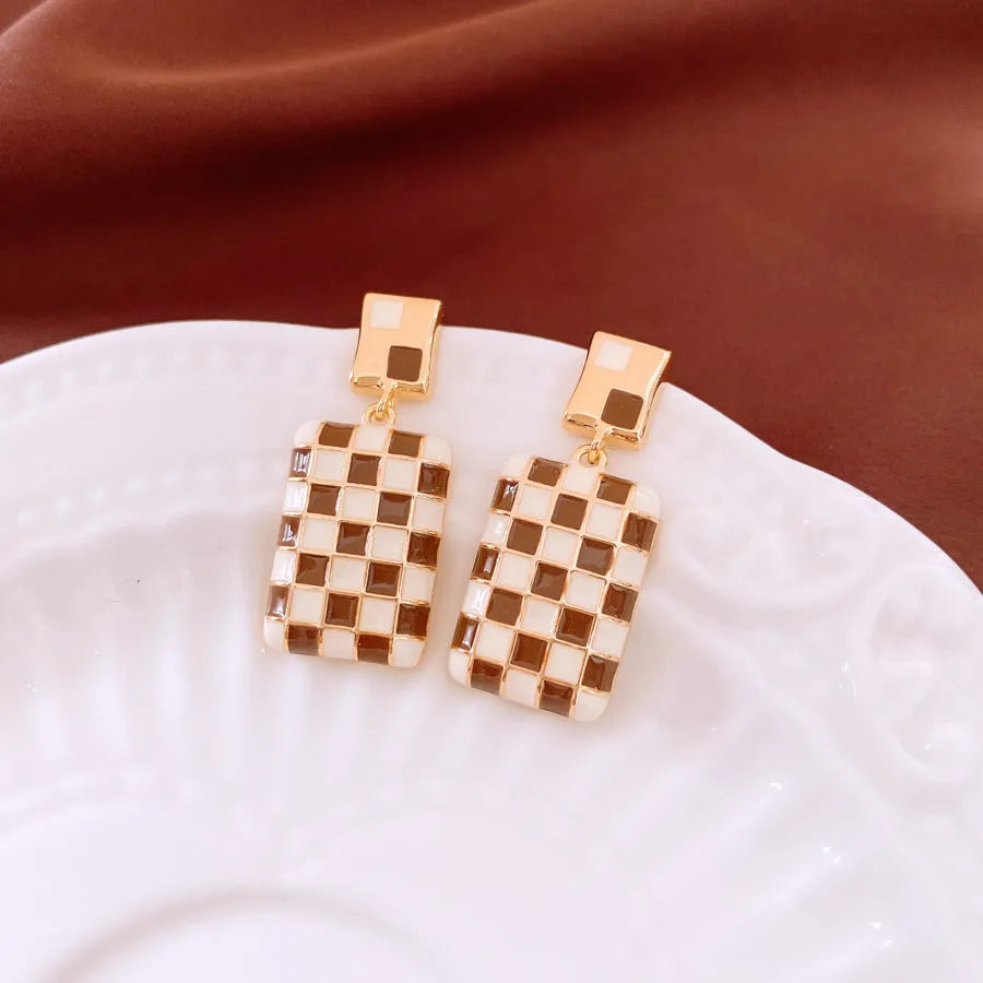 Real gold electroplated Silver Needle oil-drop rectangular copper earrings in retro geometric style