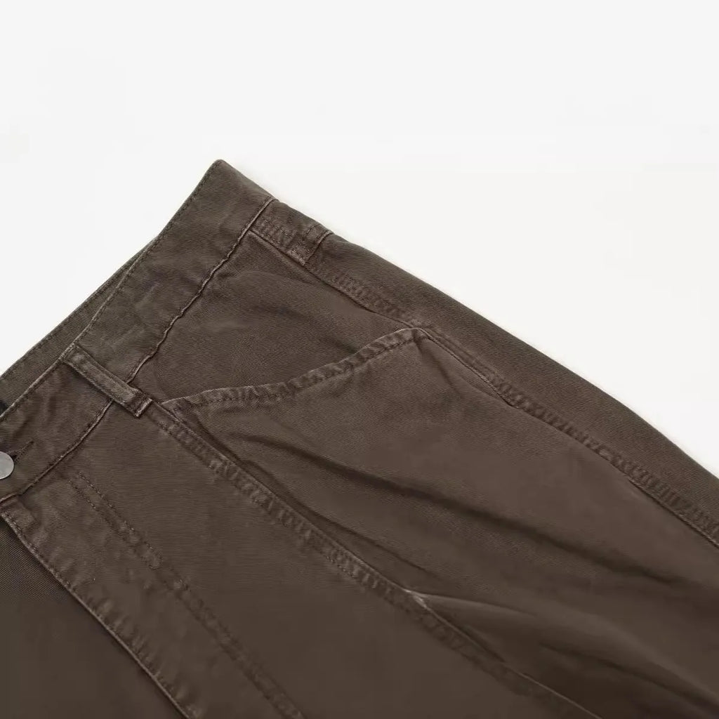 Men's loose straight wide leg jeans in brown and light khaki with high waist and zipper fly