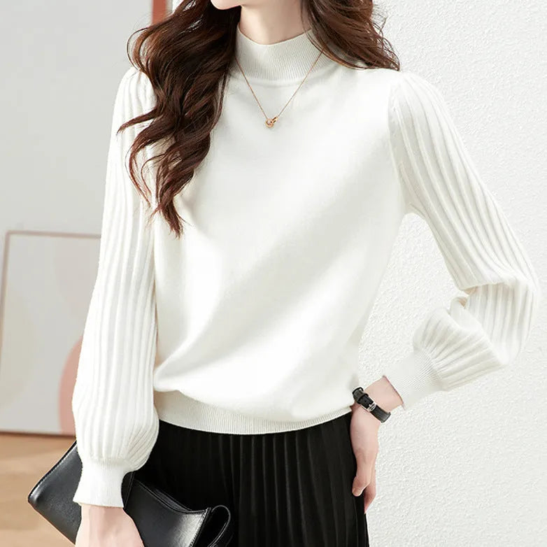 Slim fit half turtleneck bottoming shirt in spandex fabric available in four colours