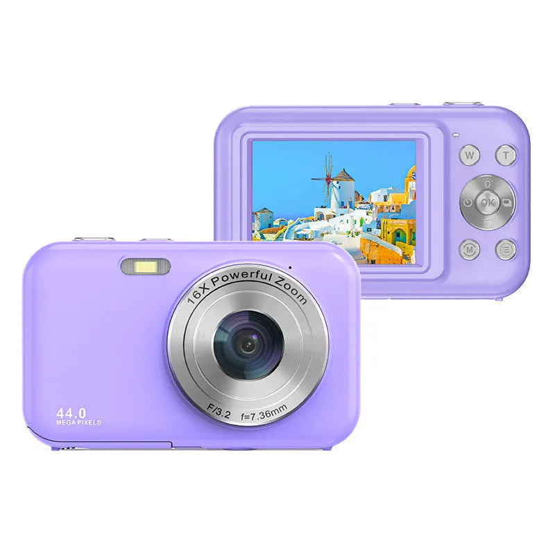 Digital children's camera in black, green, pink or purple with a 2.4-inch screen