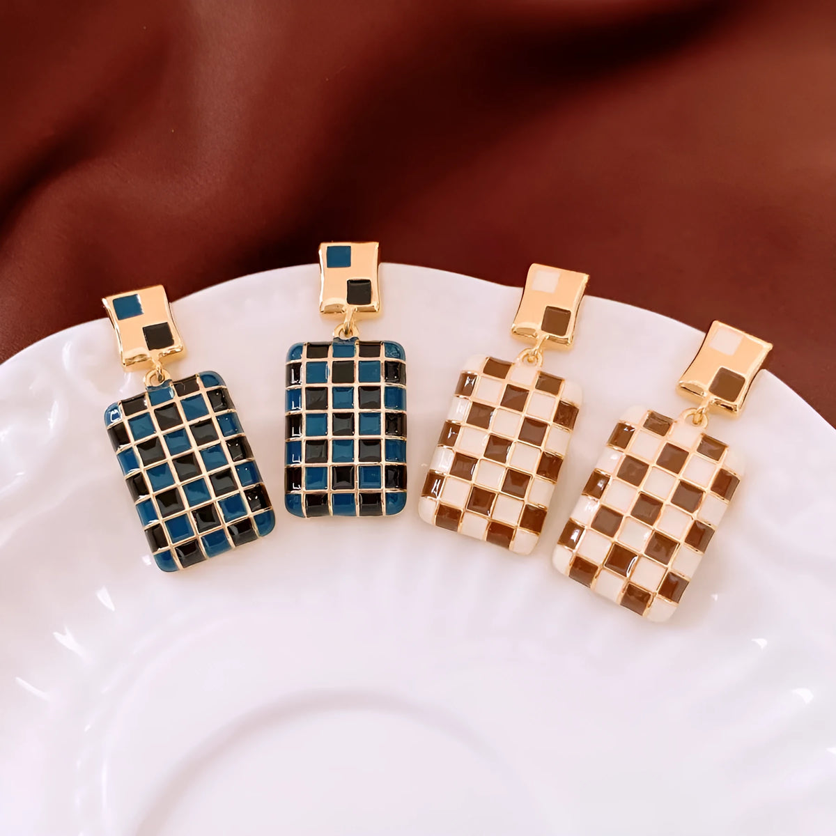 Real gold electroplated Silver Needle oil-drop rectangular copper earrings in retro geometric style