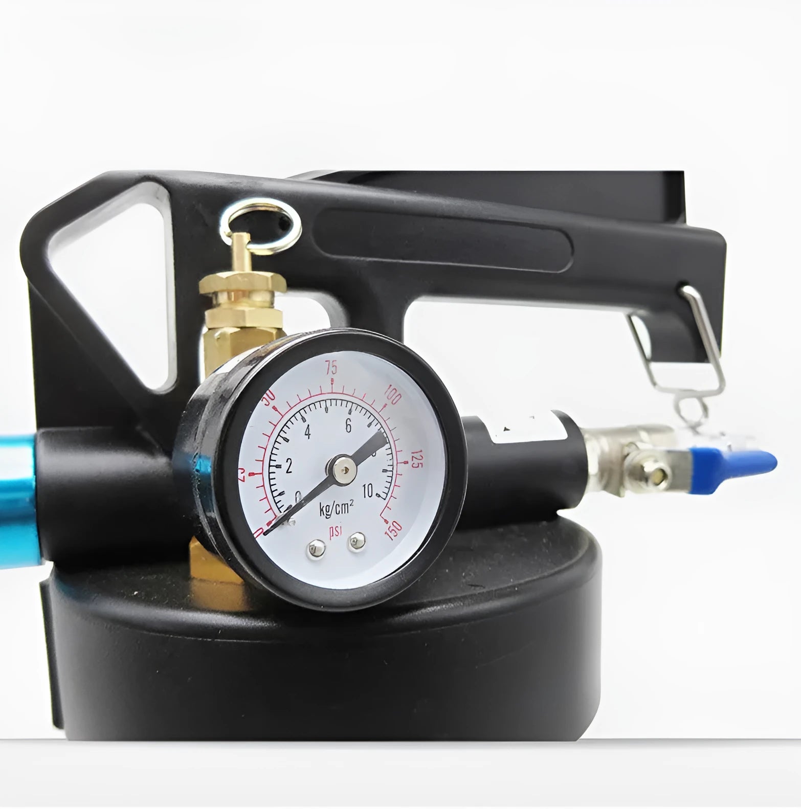 Pneumatic transmission oil changer with tank oil filler component for workshop use