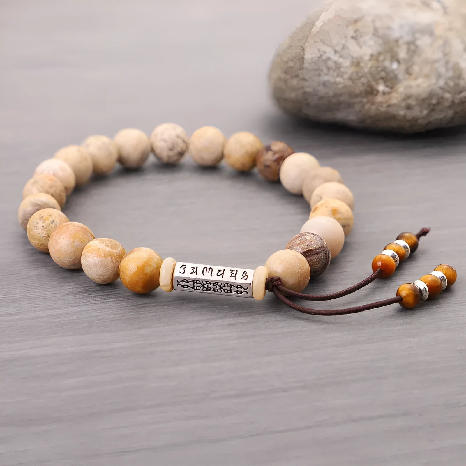 Handmade natural stone bead bracelet in wood colour with retro simple European-American style