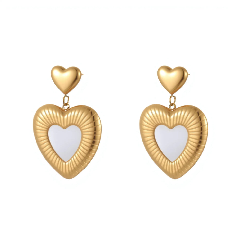 Gold-coloured heart-shaped stainless steel earrings with 18K electroplating for women