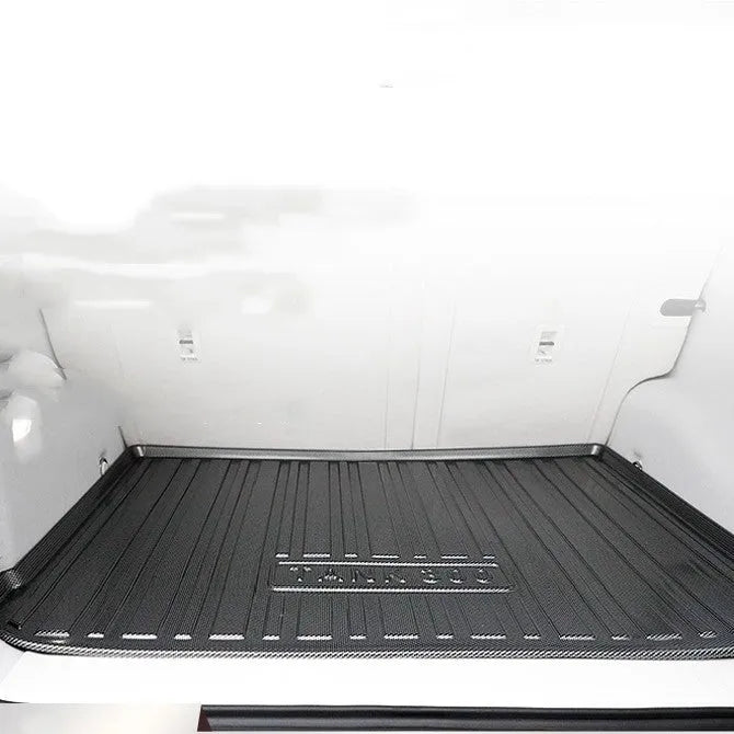 Black carbon fibre pattern TPE car trunk pad for vehicle boot protection