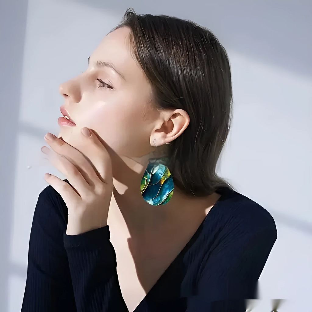 Acrylic flat branch knot drop earrings in drop shape design with printing technology detail