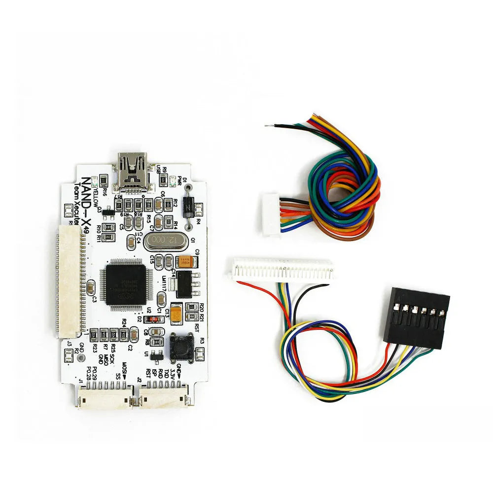 Xbox 360 brush chip tool kit simple version, a 3-piece set with USB connector for console modification.