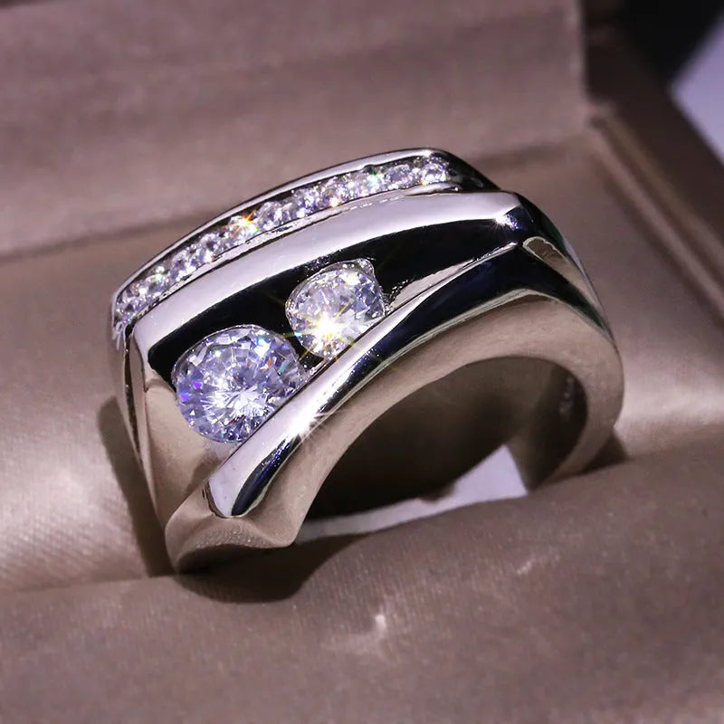 Women's geometric three-dimensional half-edge heart ring with micro inlaid zircon in brass electrical degree white steel