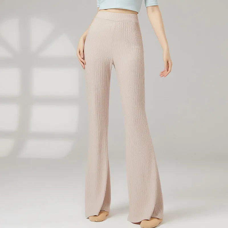 Women's classical dance practice trousers in polyester available in five solid colours