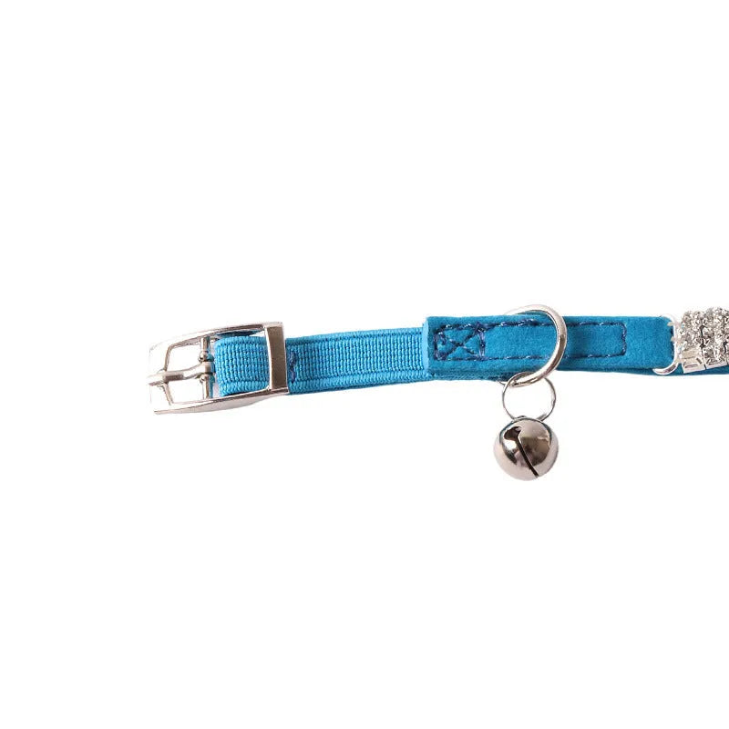 Soft flocking cat collar with elastic buckle in six colour options including pink, black, red