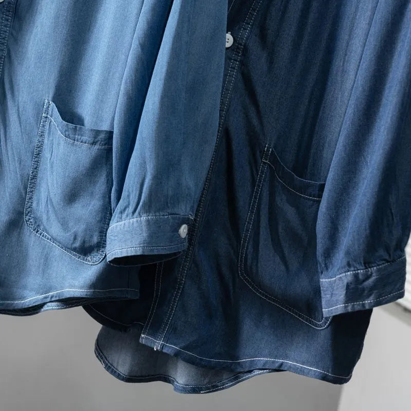 Men's loose V-neck denim coat with three-quarter sleeves in dark blue polyester