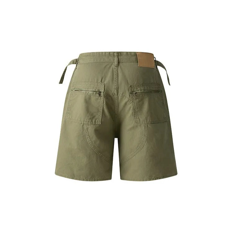 Retro workwear shorts in washed cotton fabric with loose fit and half elastic waistband