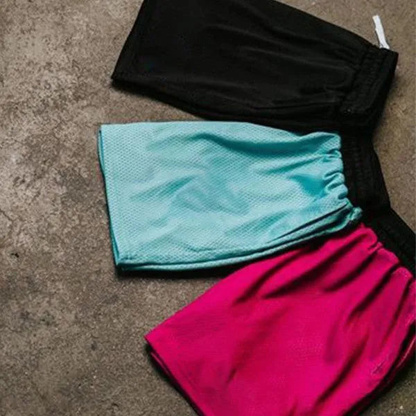 Men's solid colour mesh quick-drying sports shorts for summer running and fitness activities